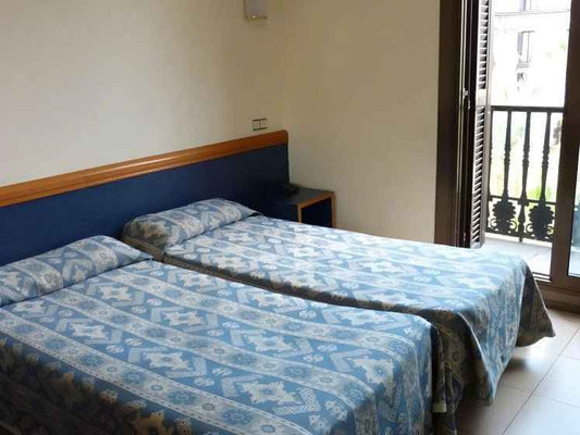 F1 Barcelona 2026 package: 3-Day Tickets + Central Gothic Quarter Hotel